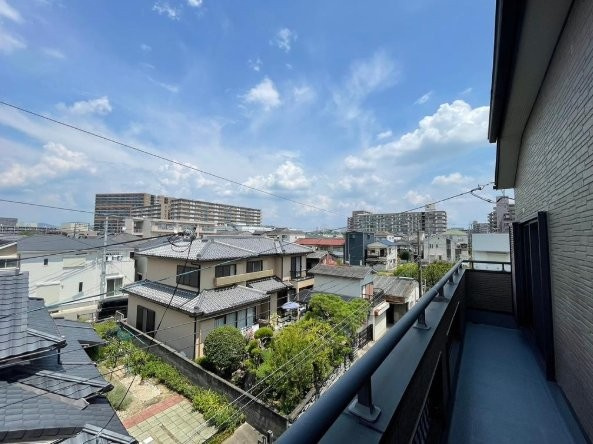 出口3丁目　中古一戸建ての展望|物件からの眺望
■物件内覧・資金計画相談・住宅ローン相談、リフォーム相談、お問合せ受付中■
※当日・翌日のご内覧、ご相談はお電話でのお問合せがスムーズです！