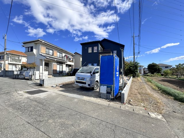 新築　高崎市倉賀野町3期　Bloomin　Garden　1号棟の駐車場|現地写真　駐車スペースは並列2台分可能です！
