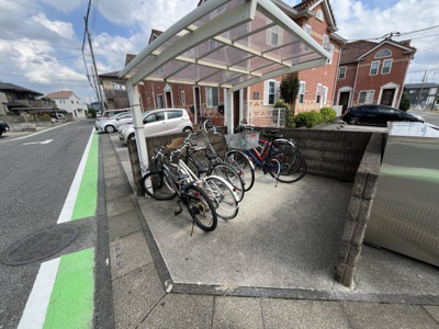 【その他共用部分】 | ヨーロピアンシャレーフロール一番館 | 駐輪場