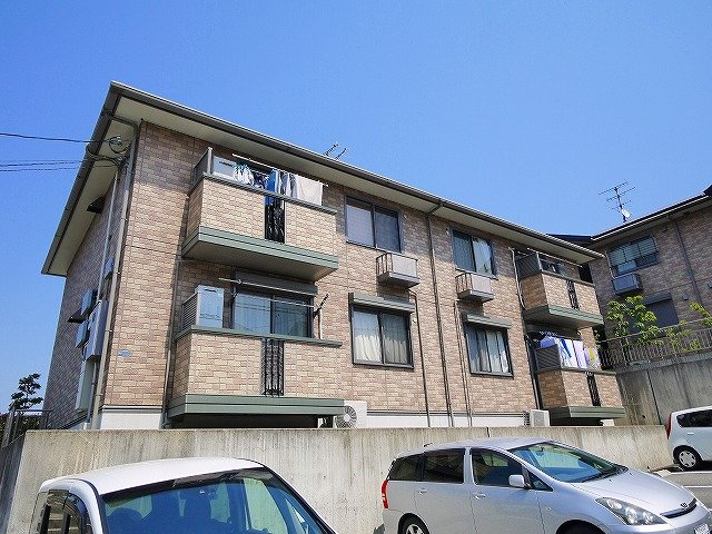 カルチェ青垣　Ａ棟の外観|おしゃれな外観です