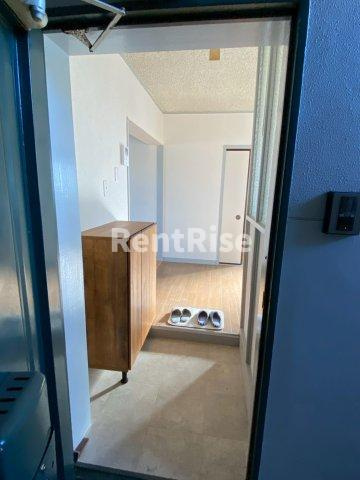 石刀マンションの玄関