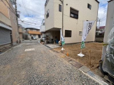 【前面道路含む現地写真】 | 南余部　建築条件付売土地 | ローソンまで徒歩８分！スギ薬局まで徒歩５分！ジョーシンまで徒歩１２分！お買い物に便利な立地ですね♪