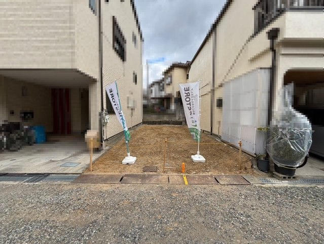 南余部　建築条件付売土地の外観|【建築のご提案が可能です】どんな家を建てる事ができるのだろう？と感じたらイエストアへご相談を！イエストアスタッフが設計士と共にご希望に沿った間取りをご提案を致します♪
