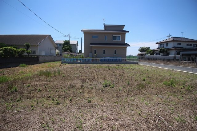 筑西市菅谷の外観|敷地内北側より（2023年6月撮影）