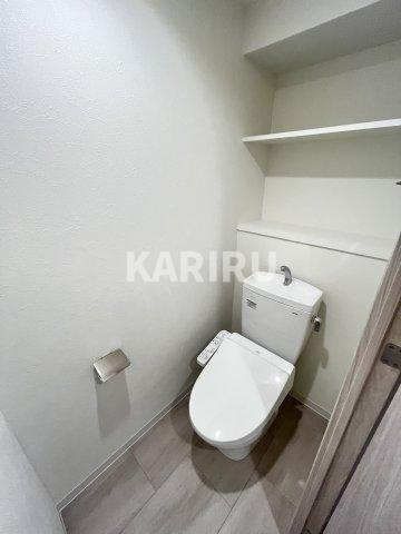 プレサンスＯＳＡＫＡ東成中本ハーヴィル のトイレ