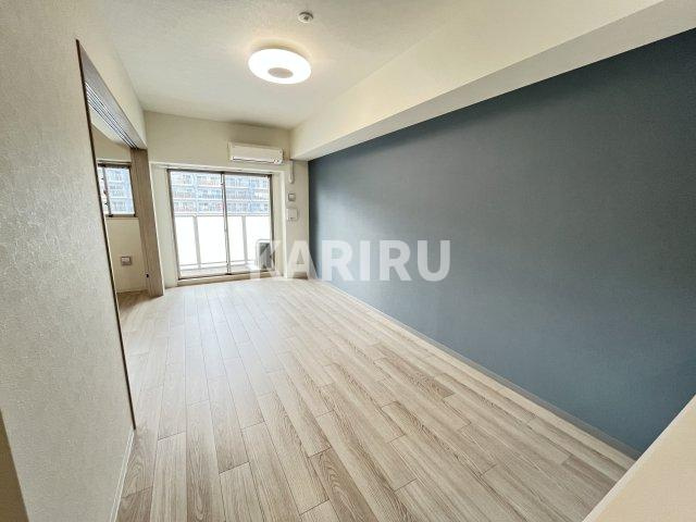 プレサンスＯＳＡＫＡ東成中本ハーヴィル の居間・リビング