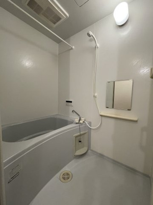 【浴室】 | アルコバレーノＢ | B102の写真（間取同タイプ：イメージ）