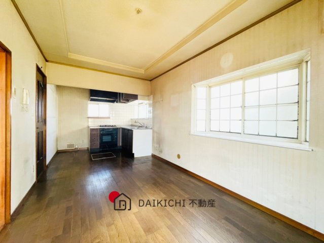 【居間・リビング】 | 鴻巣市下谷　中古戸建