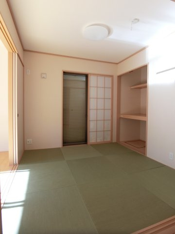 井田戸建の和室