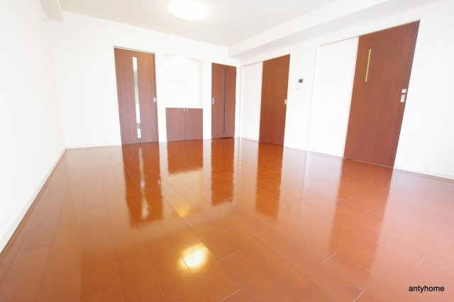 N’s First 仲介手数料無料の寝室