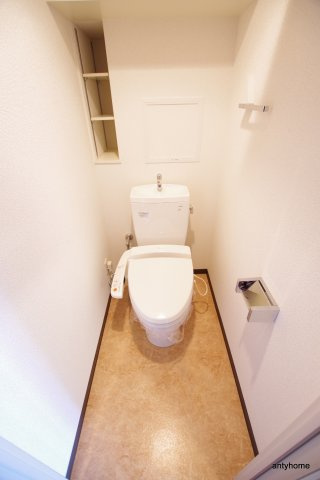 N’s First 仲介手数料無料のトイレ