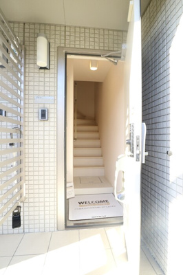 【玄関】 | フォーリーフ・ヴィラ