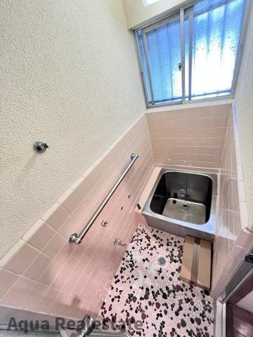 高松市福岡町戸建ての浴室|お風呂で日々の疲れを落としましょう