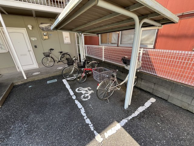 グリーンハイツのその他共用部分|駐輪場です