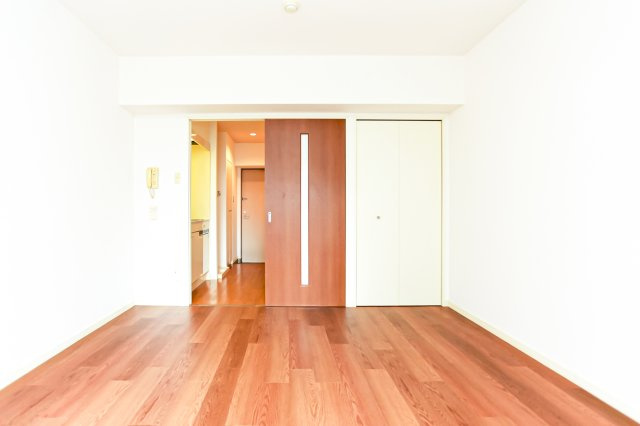 サヴォイエンポリウム　4階の居間・リビング|別号室のものです。現状優先になります。