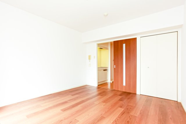 サヴォイエンポリウム　4階の居間・リビング|別号室のものです。現状優先になります。