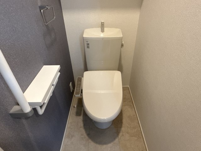 赤穂市アパートのトイレ