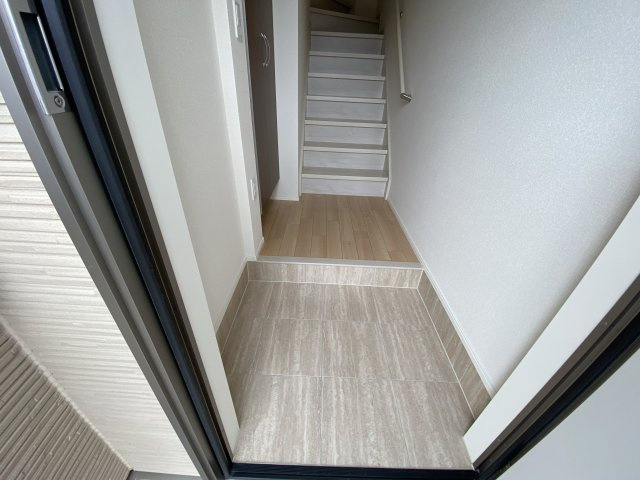レスポワールの玄関