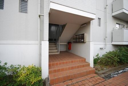 スカイテラスのその他|共用階段