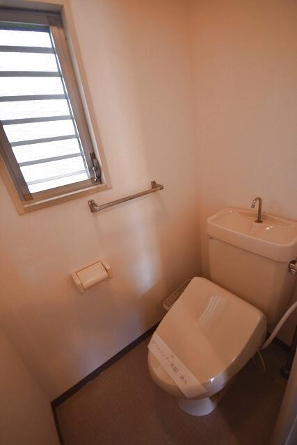 スカイテラスのトイレ|洗浄便座は残置物です