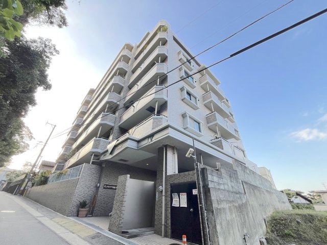 ヴィクトリア城南グレースの外観