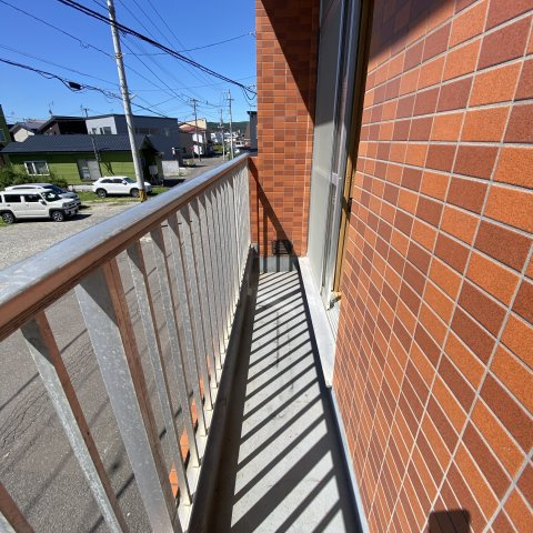 東光マンションのバルコニー|陽当たり良好なバルコニーです