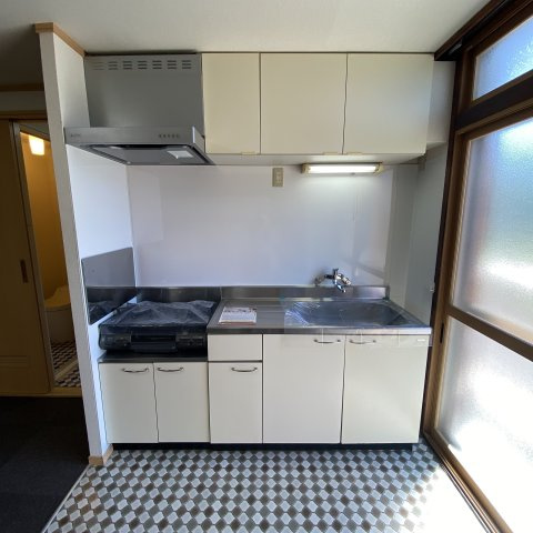 東光マンションのキッチン|キッチンでお料理をお楽しみください