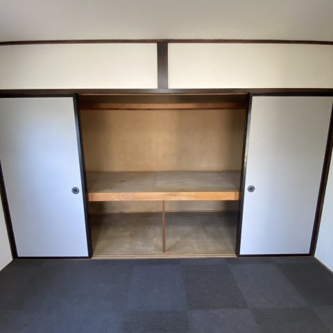 東光マンションの収納|便利な収納スペースです