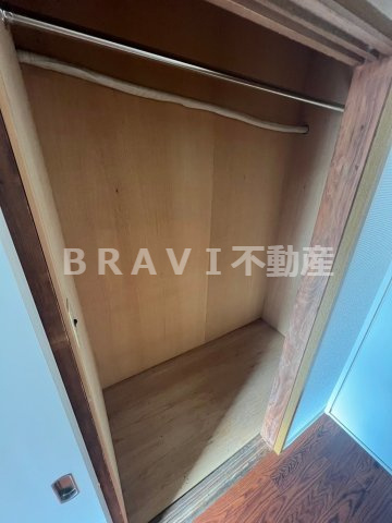 生野区中川一丁目店舗　BRAVI不動産の収納|【生野区中川一丁目店舗付住宅】収納があります