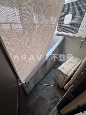 生野区中川一丁目店舗　BRAVI不動産のバルコニー|【生野区中川一丁目店舗付住宅】落ち着いた時間を過ごせるバルコニーです