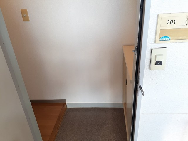 プラドールの玄関|玄関