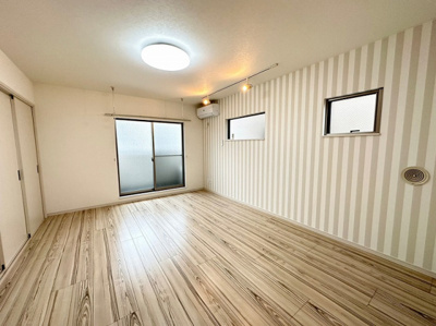 【洋室】 | プラウド香住ヶ丘 | 別号室の写真になります。現況優先。