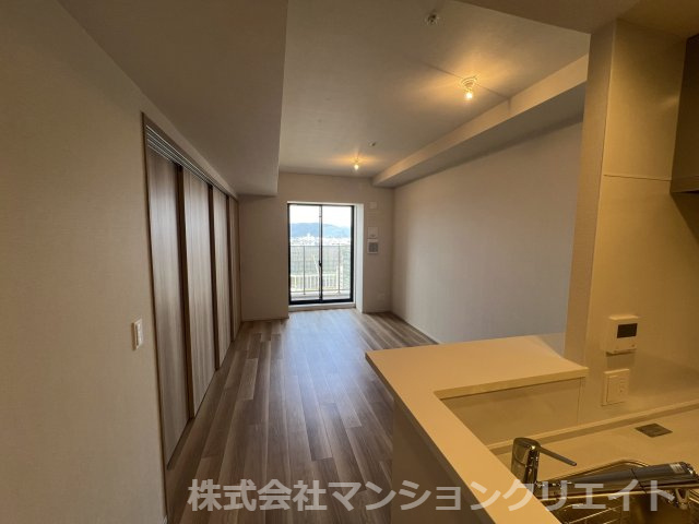 ザ・福井タワー スカイレジデンス(投資)の居間・リビング