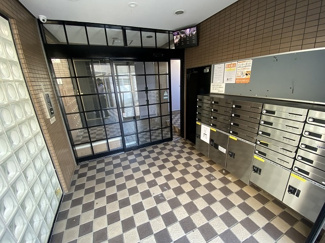 【エントランス】