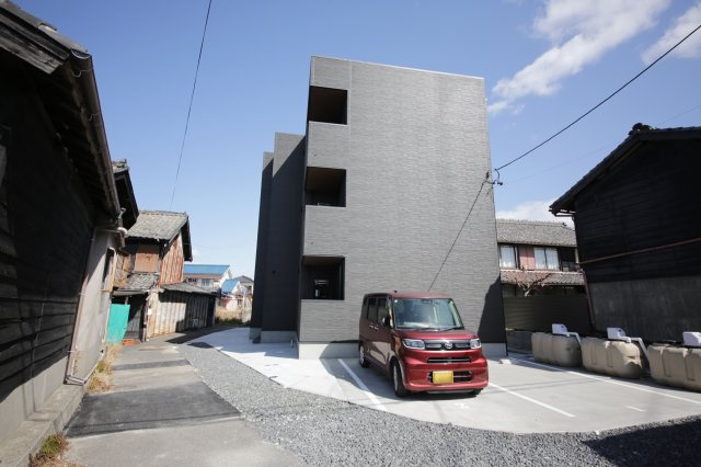 Jack hommachiⅠの駐車場