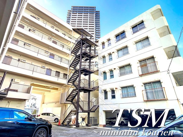 龍宝マンションの外観
