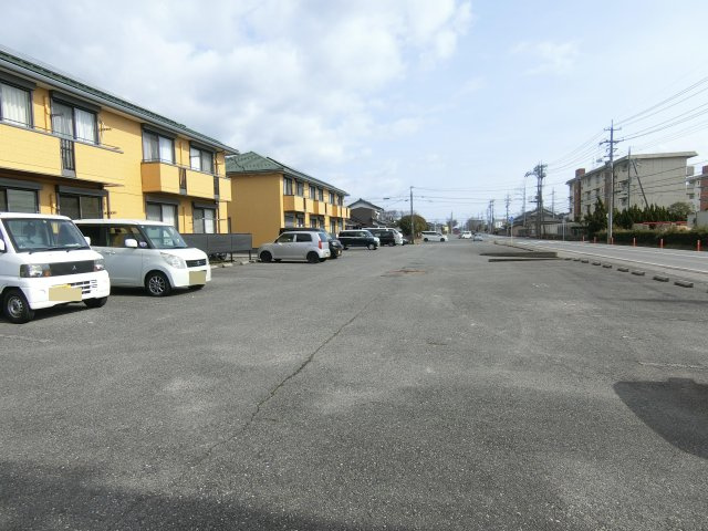 プログレス　A棟の駐車場