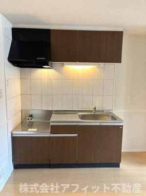 【キッチン】 | インテリジェントスペースⅡ | 吊戸棚付き