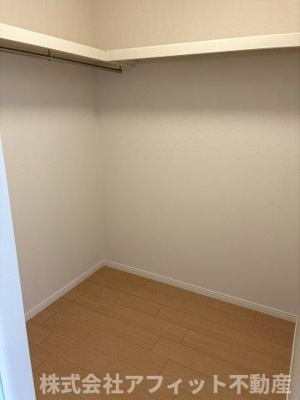 【収納】 | インテリジェントスペースⅡ | ウォークインクローゼット