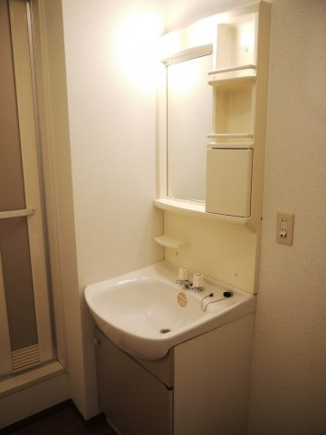 ファミーユ21 Ａ棟の洗面所