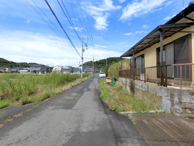 田間平屋の周辺