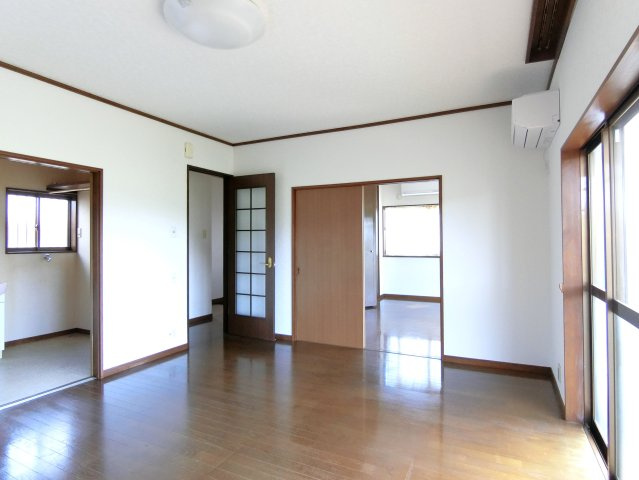 田間平屋の居間・リビング