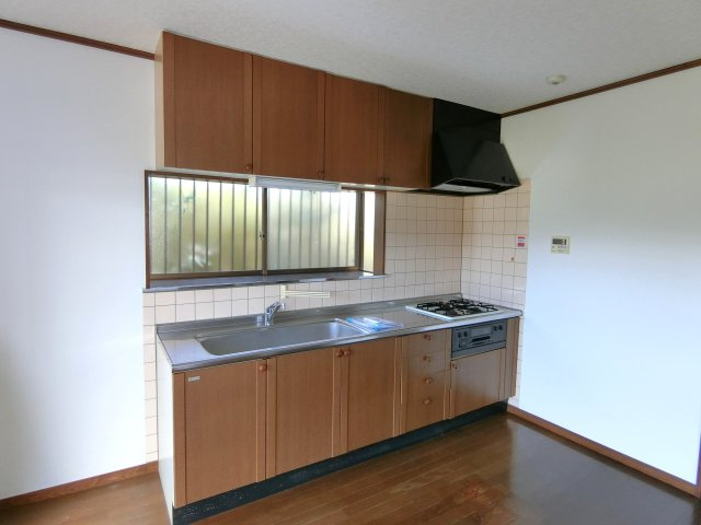 田間平屋のキッチン