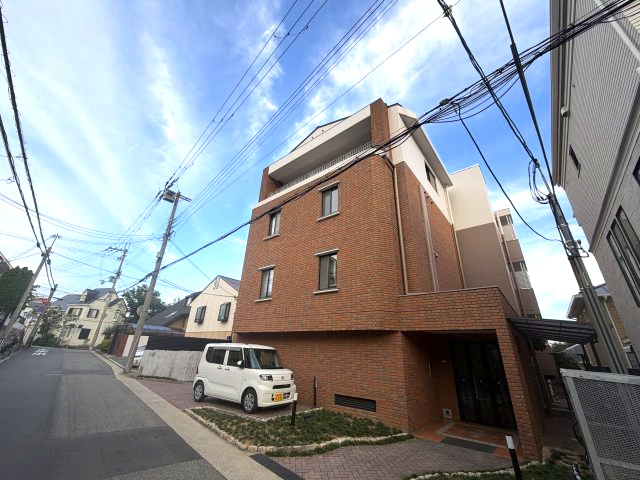 【外観】 | ブリックブロック