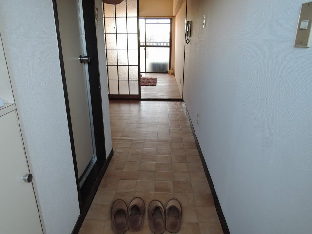 レジデンス連歌屋