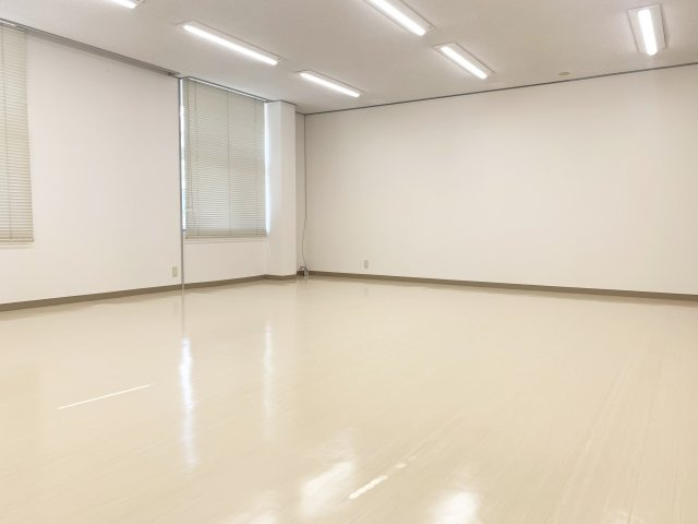 H様財部テナントの内装