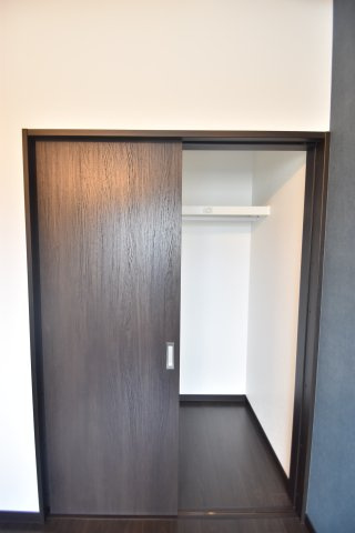 大阪市城東区新喜多２丁目のアパートの収納