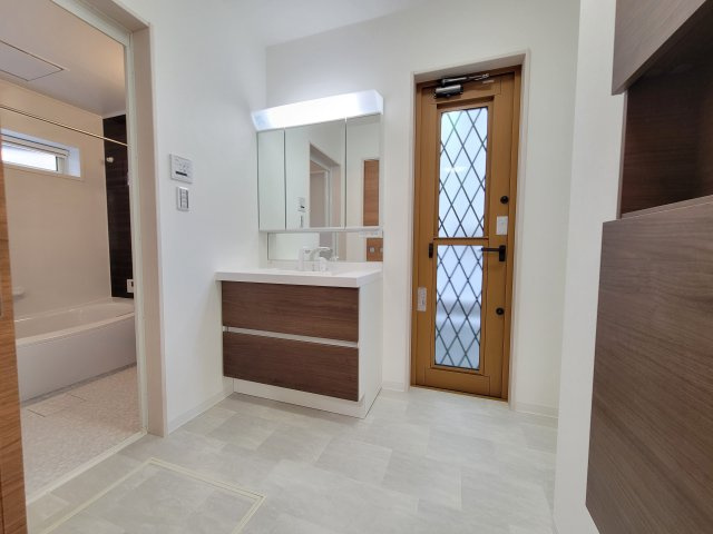 西浜3丁目Ⅳ・新築戸建の洗面所