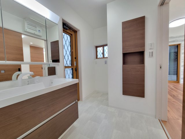 西浜3丁目Ⅳ・新築戸建の洗面所