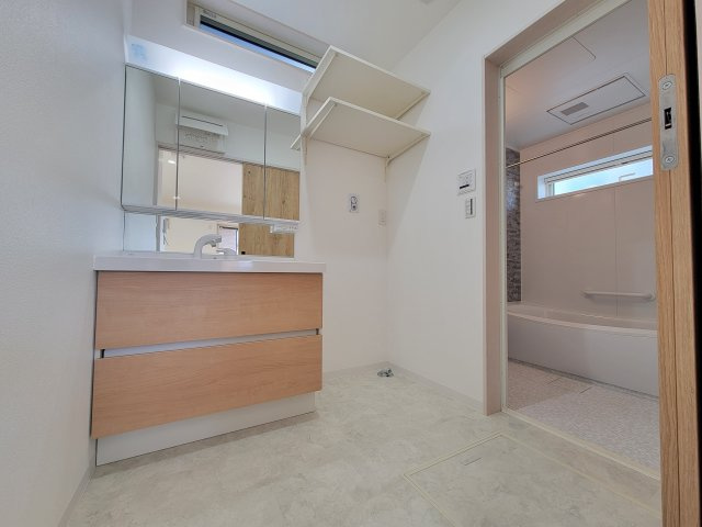 西浜3丁目Ⅳ・新築戸建の洗面所